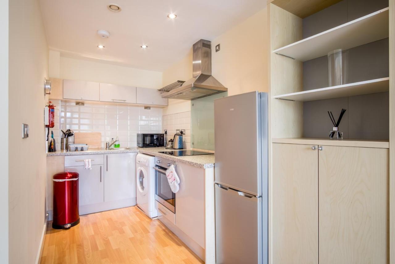 City One Bedroom Apartment With Juliet Balcony In West One - Parking Possible Шеффілд Екстер'єр фото
